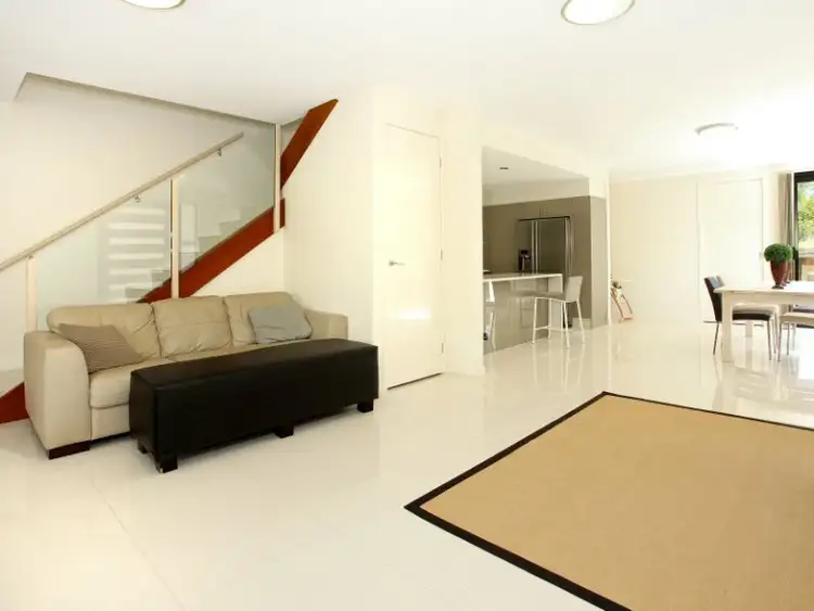 Fifth view of Homely semi-detached listing, 2/2 Comore Dr, Varsity Lakes QLD 4227