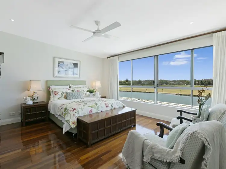 Sixth view of Homely house listing, 4/5057 Emerald Island Dve, Carrara QLD 4211