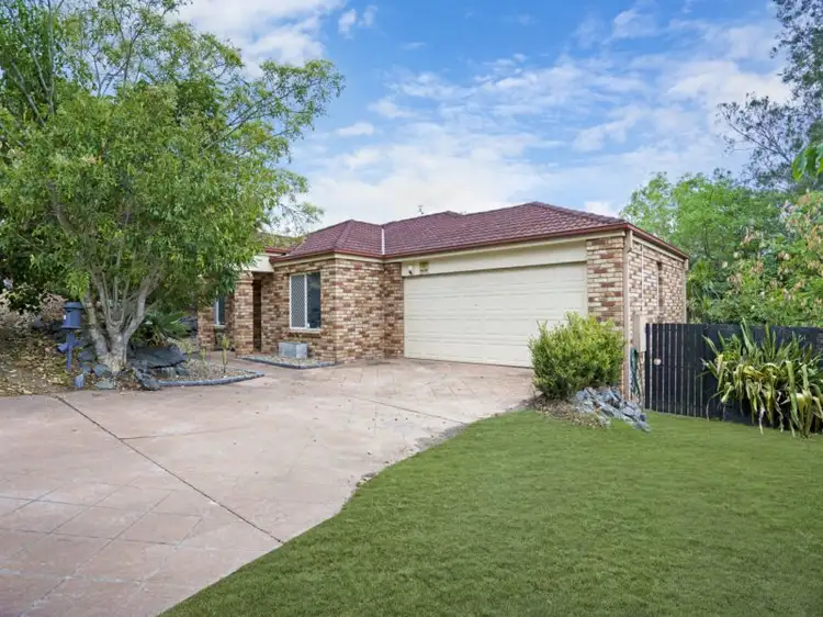 63 Paddington Dve, Carrara QLD 4211
