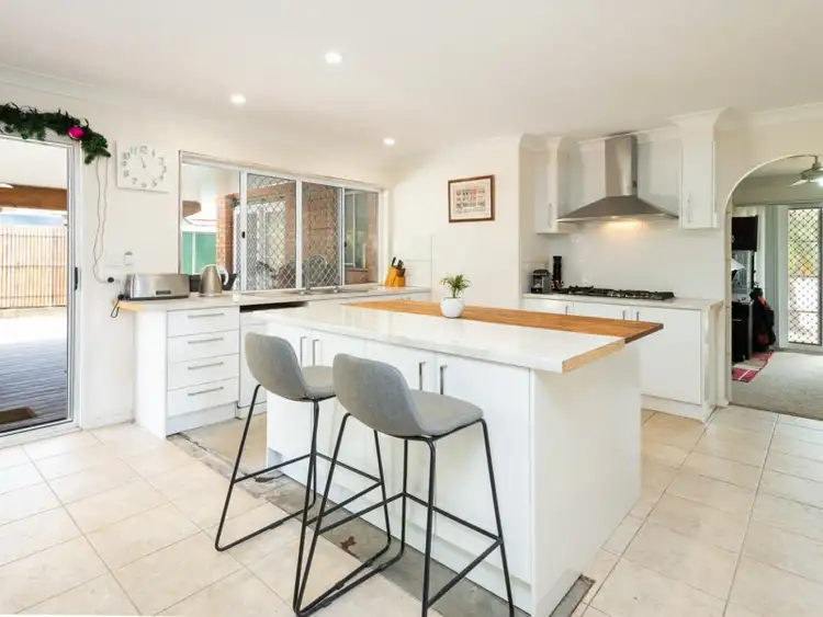 Fifth view of Homely house listing, 2 Corio Crt, Robina QLD 4226