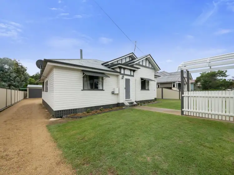 102 Percy Street, Warwick QLD 4370