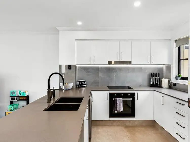 Main view of Homely townhouse listing, 32/226 Cheltenham Drive, Robina QLD 4226