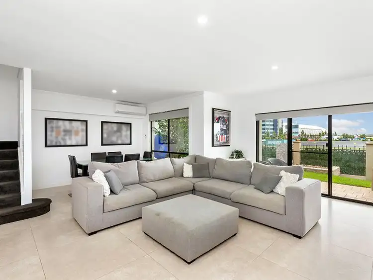 Sixth view of Homely townhouse listing, 32/226 Cheltenham Drive, Robina QLD 4226