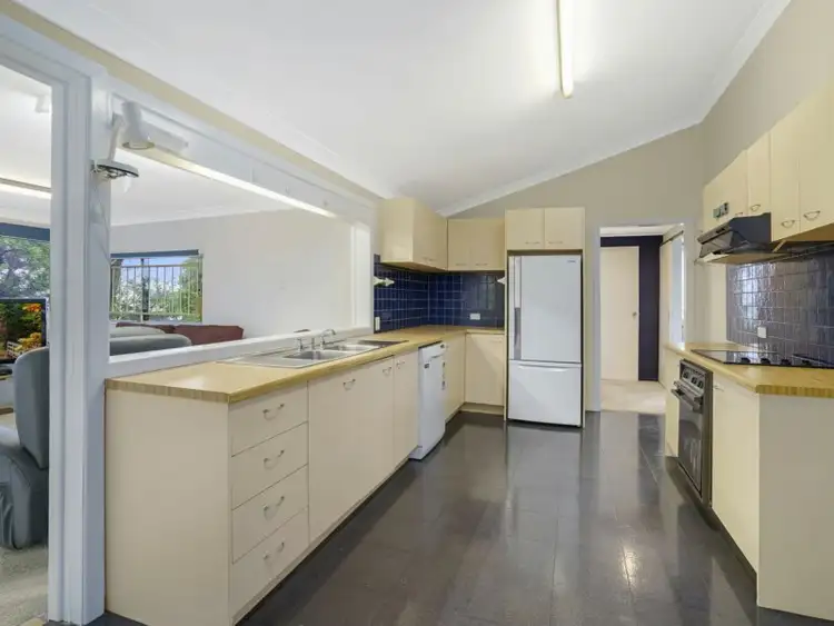 Sixth view of Homely house listing, 27 Derby Street, Highgate Hill QLD 4101