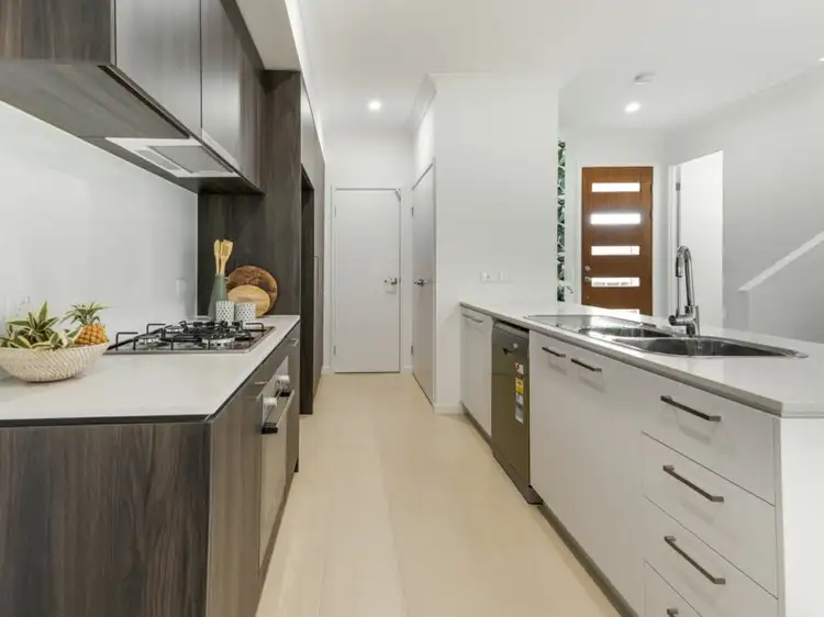 Main view of Homely townhouse listing, 47/24 Bonogin Rd, Mudgeeraba QLD 4213
