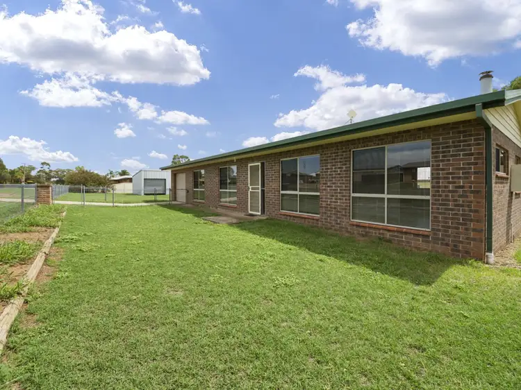 1 Howard Street, Rosenthal Heights QLD 4370