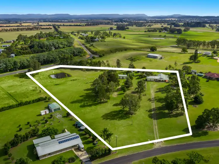 3 Douglas Crescent, Fairy Hill NSW 2470