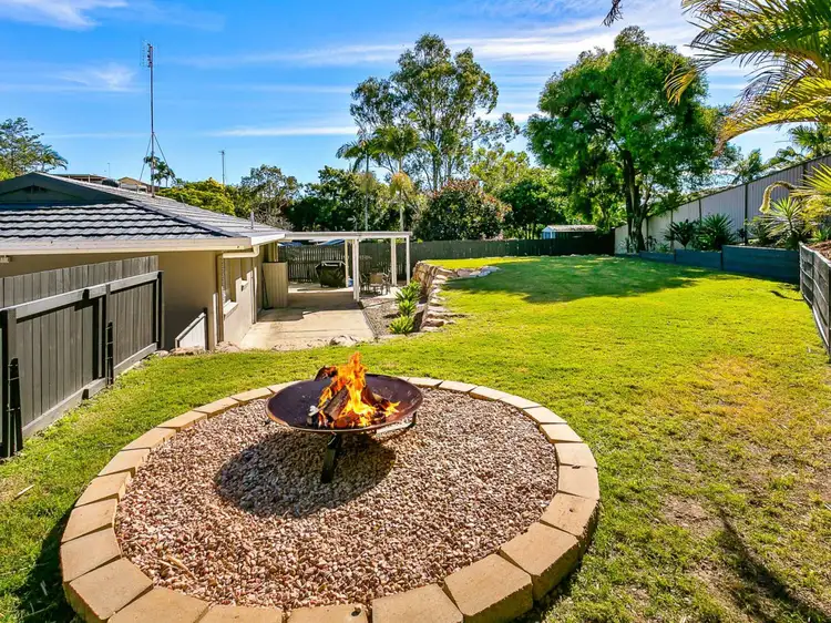 3 Jabiluka Drive, Highland Park QLD 4211