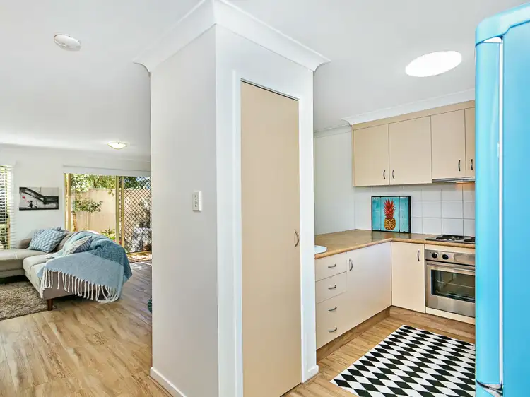 Fourth view of Homely unit listing, 2/20 Douma Drive, Mudgeeraba QLD 4213