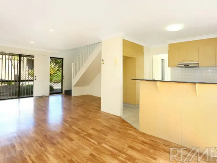 18 Bourton Rd, Merrimac QLD 4226