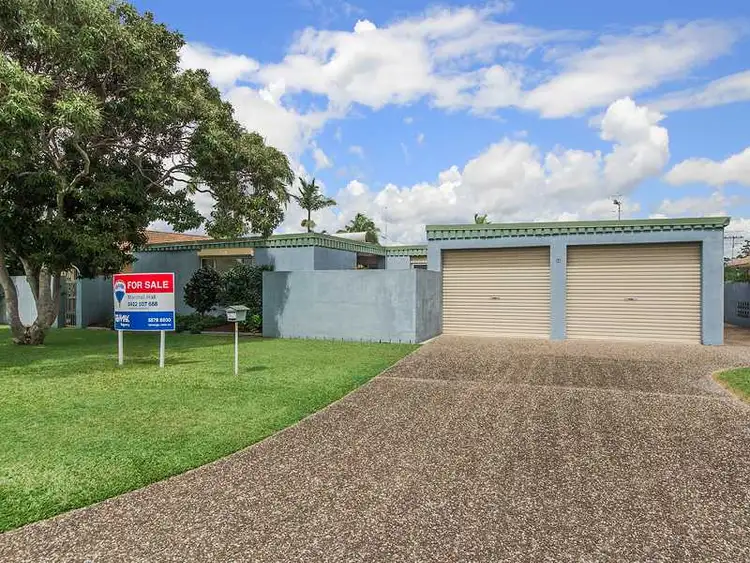 10 Mainsail Street, Currumbin Waters QLD 4223