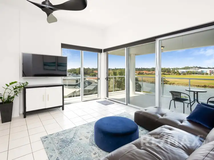 18/11-13 Promenade Ave, Robina QLD 4226