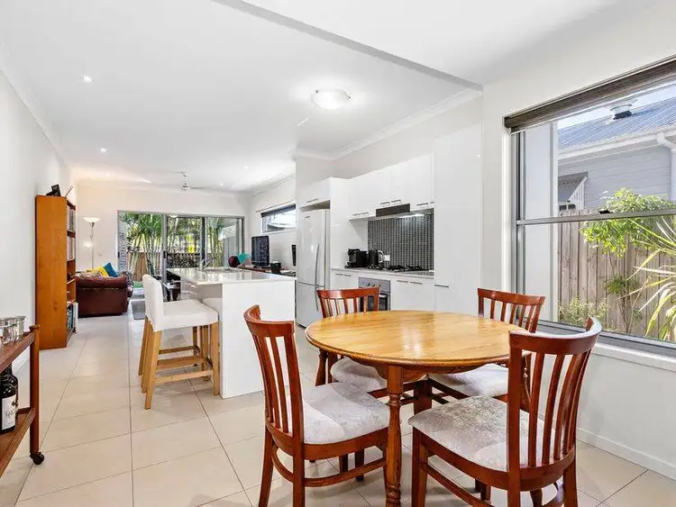 Third view of Homely house listing, 1/28 Railway Terrace, Corinda QLD 4075