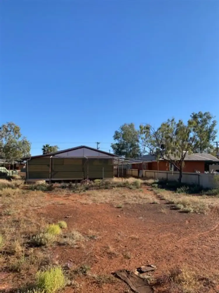 16 McCleary Street, Meekatharra WA 6642