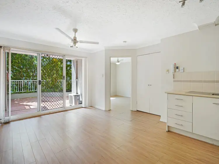 Third view of Homely apartment listing, 4/7-9 Illawong Street, Surfers Paradise QLD 4217