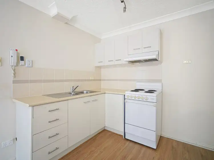 Fourth view of Homely apartment listing, 4/7-9 Illawong Street, Surfers Paradise QLD 4217