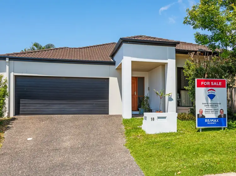 18 Palma Crescent, Varsity Lakes QLD 4227