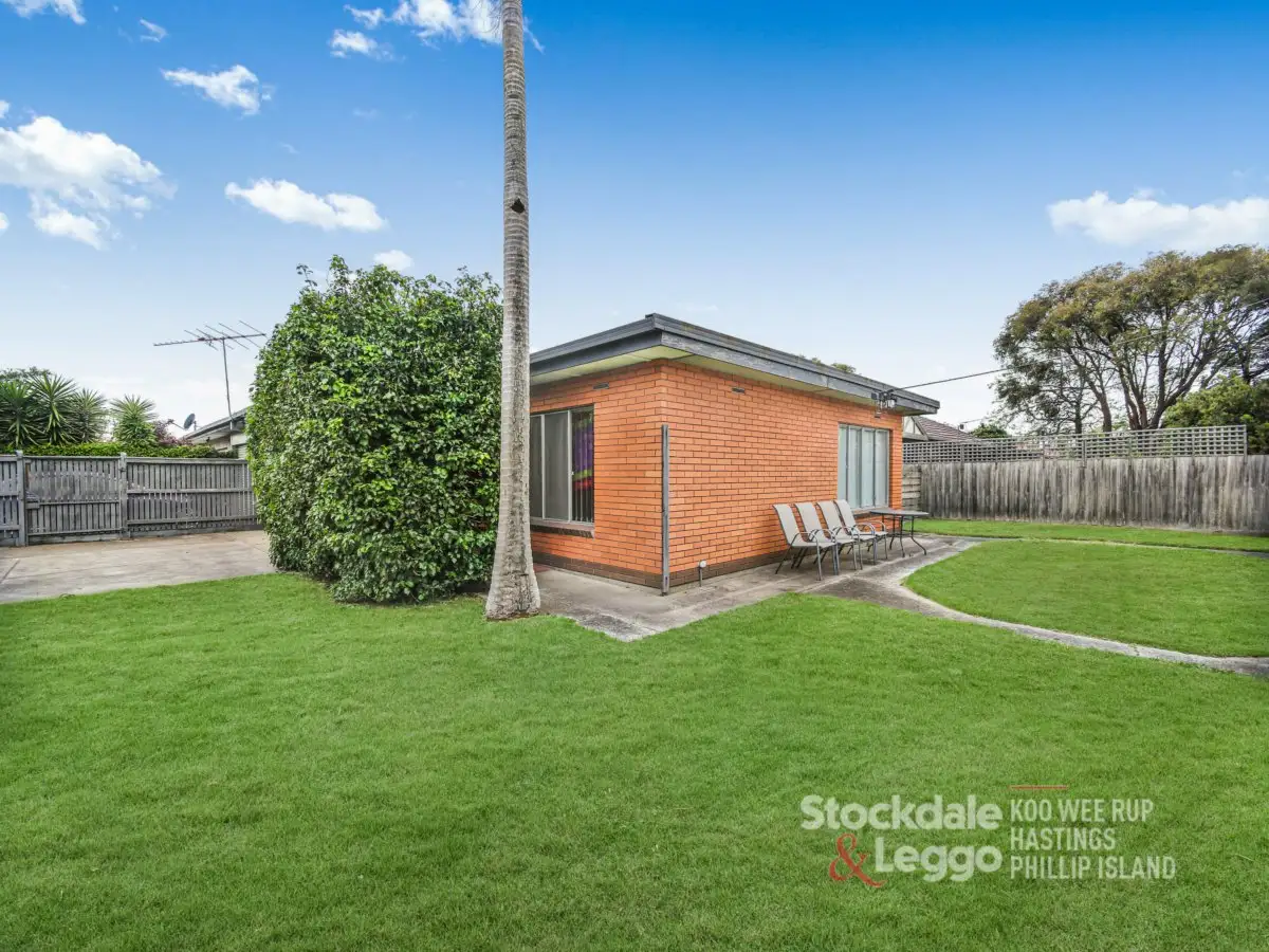 Main view of Homely unit listing, Unit 1/12 Phillip Court, Hastings VIC 3915