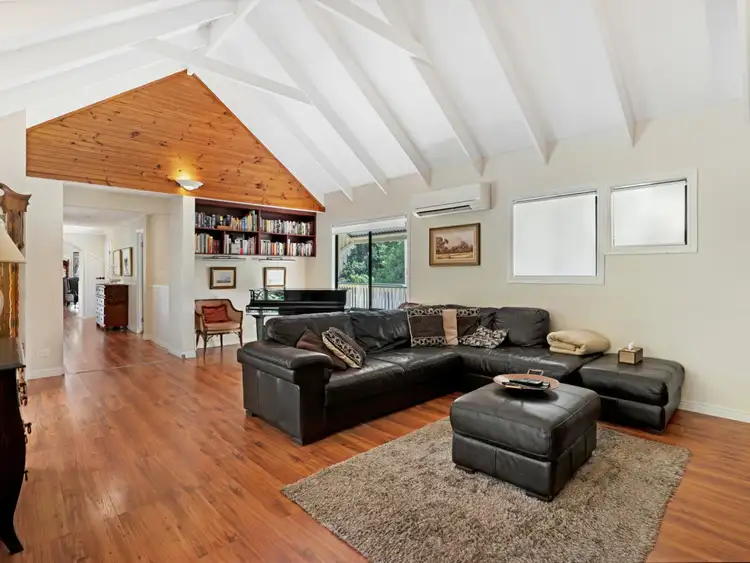 Sixth view of Homely house listing, 39 Hersden Court, Bonogin QLD 4213