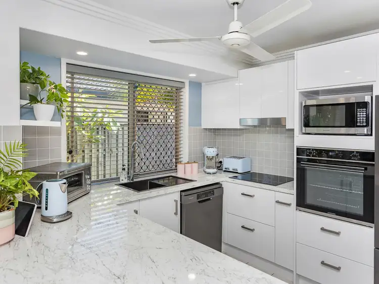 Third view of Homely house listing, 8 Randwick Court, Varsity Lakes QLD 4227