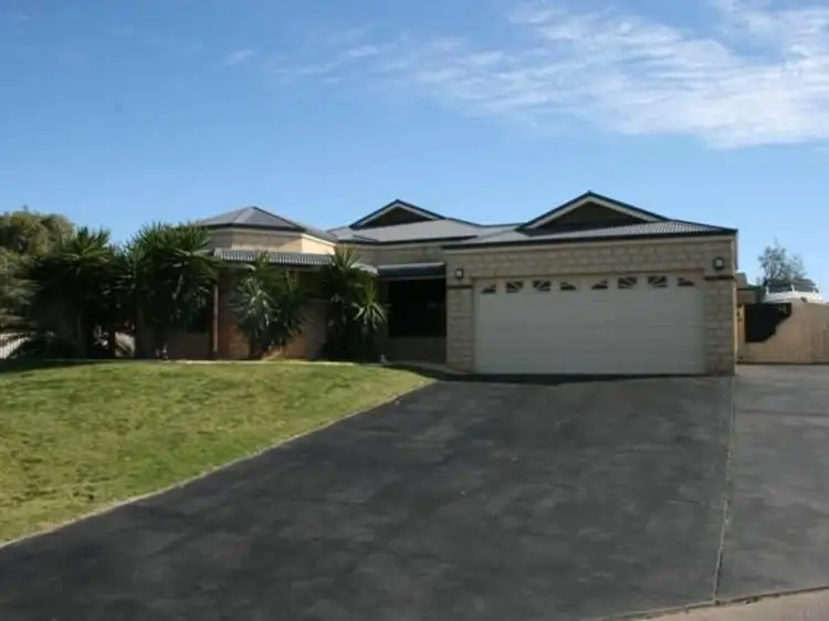 Second view of Homely house listing, 1 Bluewater Close, Drummond Cove WA 6532