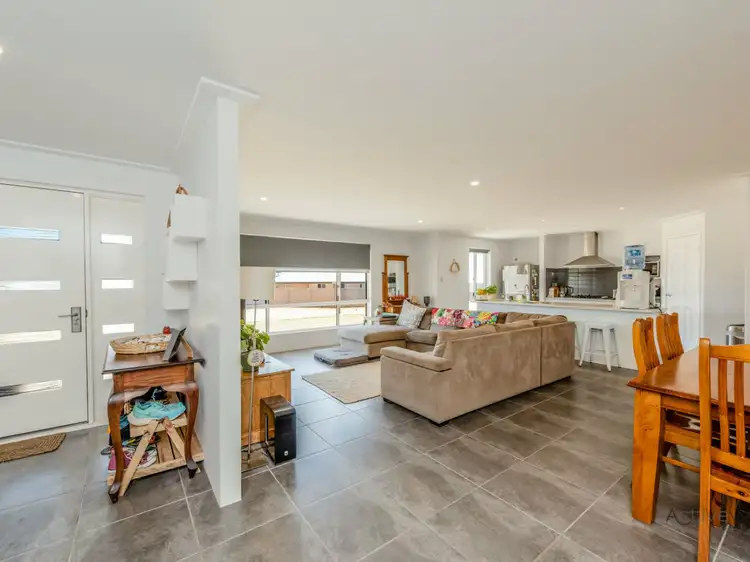 Fourth view of Homely house listing, 29 Mistral Crest, Glenfield WA 6532