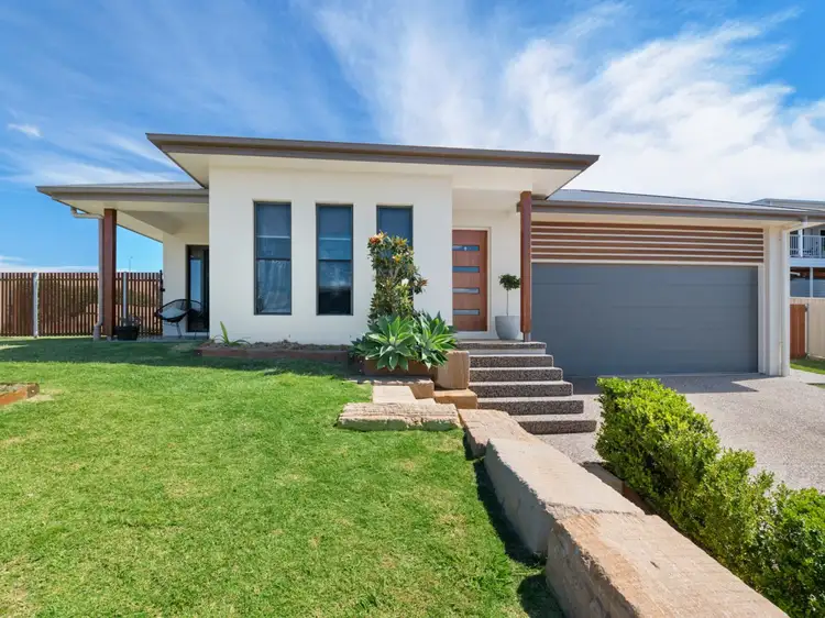 Main view of Homely house listing, 5 Lookout Place, Rosenthal Heights QLD 4370