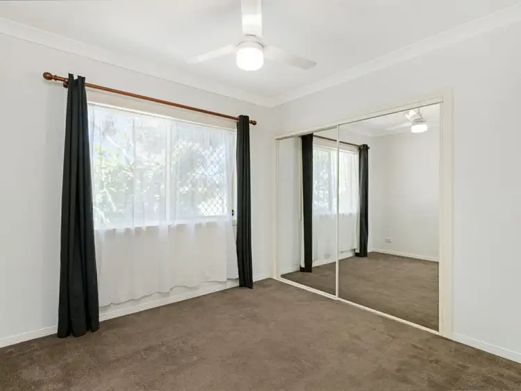 Fifth view of Homely semi-detached listing, 1/25 Lancewood Circuit, Robina QLD 4226