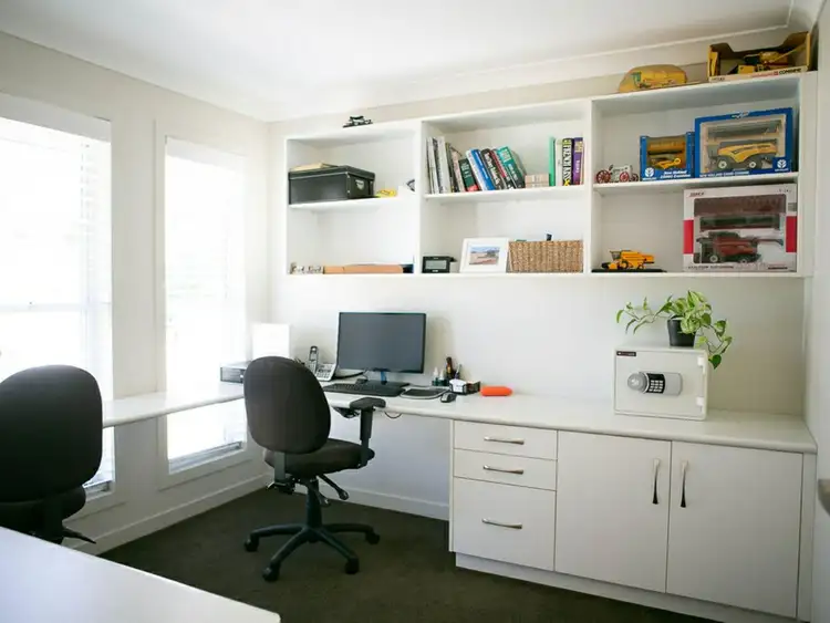 Fifth view of Homely house listing, 8 Stonewood Cres, Warwick QLD 4370