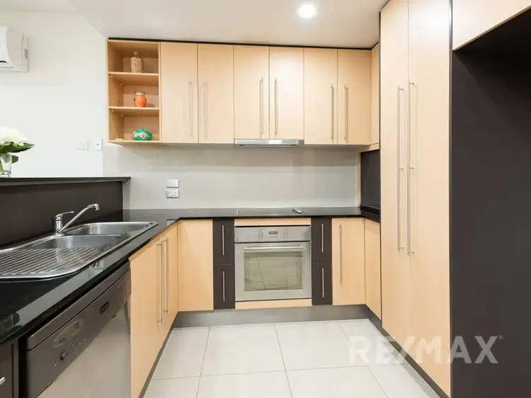 Second view of Homely townhouse listing, 3/9 Lantau Crescent, Varsity Lakes QLD 4227