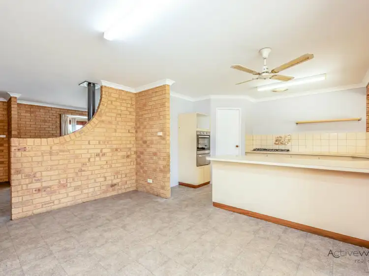 Second view of Homely house listing, 25 Tallarook Way, Waggrakine WA 6530