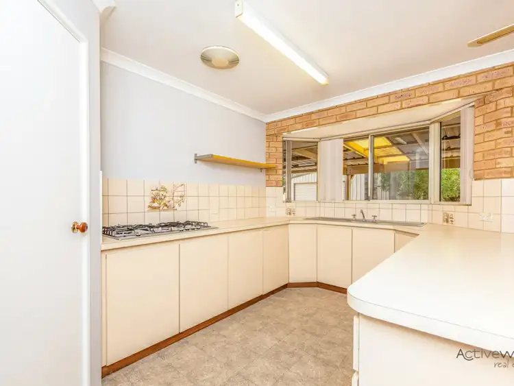 Sixth view of Homely house listing, 25 Tallarook Way, Waggrakine WA 6530
