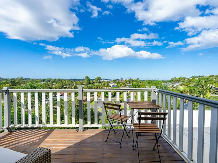 27 Jancoon Court, Carrara QLD 4211
