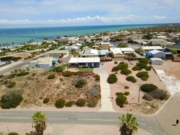 48 Hartog Cr, Denham WA 6537