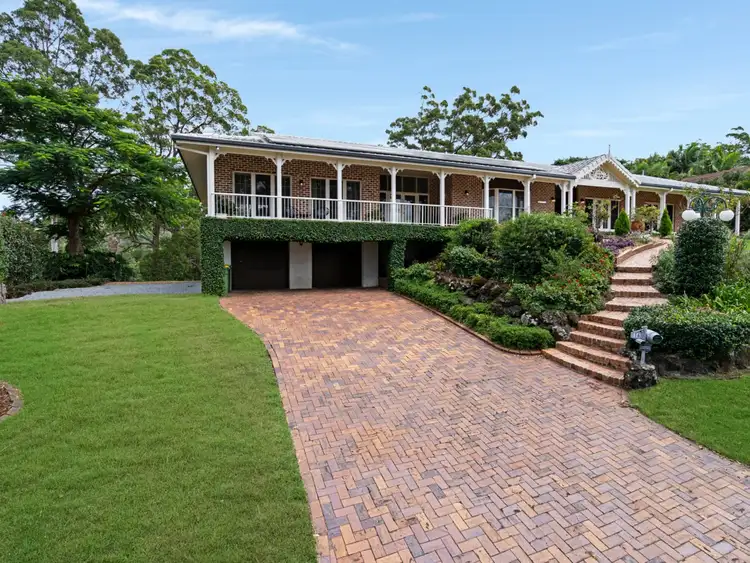 16 Earle Court, Tallai QLD 4213
