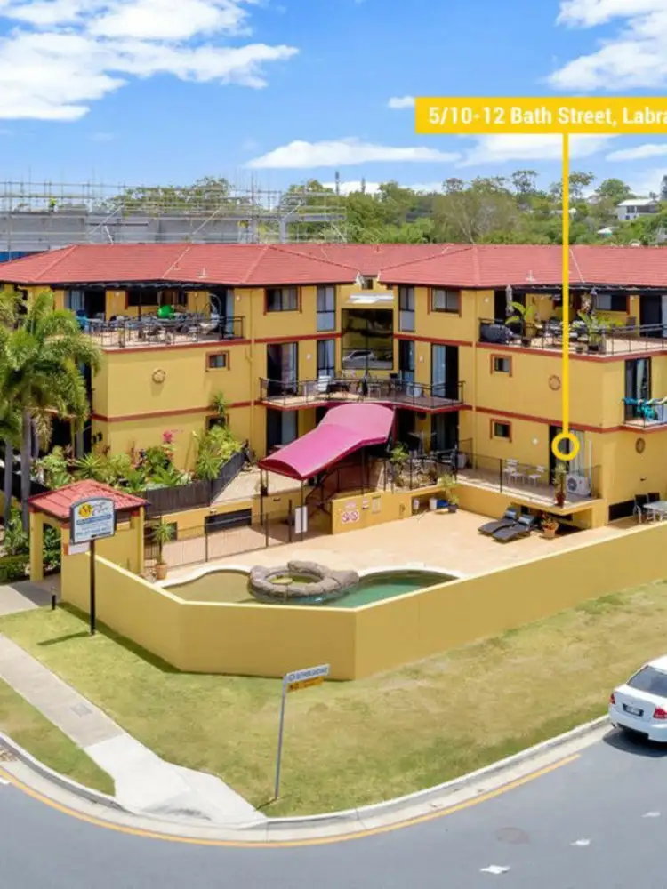 5/10-12 Bath Street, Labrador QLD 4215