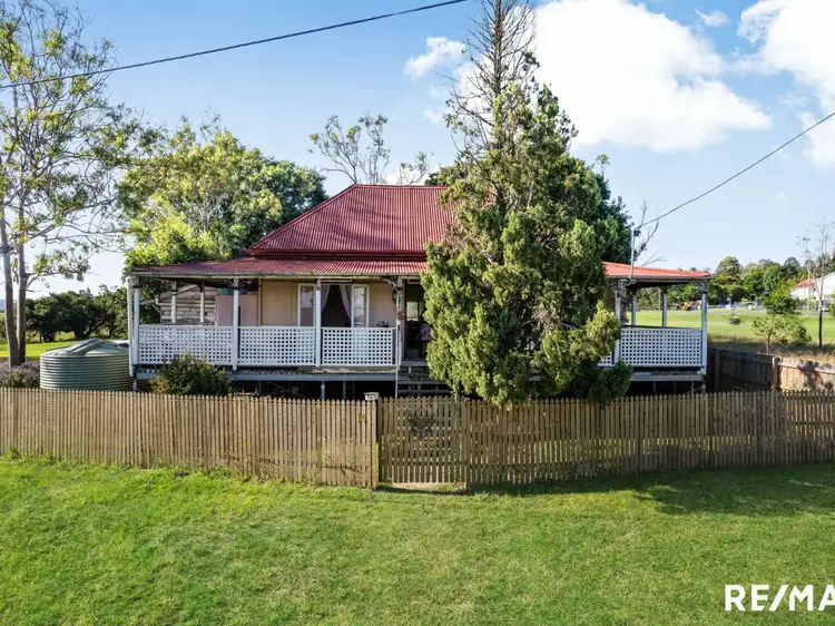 14 Hiscock Road, Woodhill QLD 4285