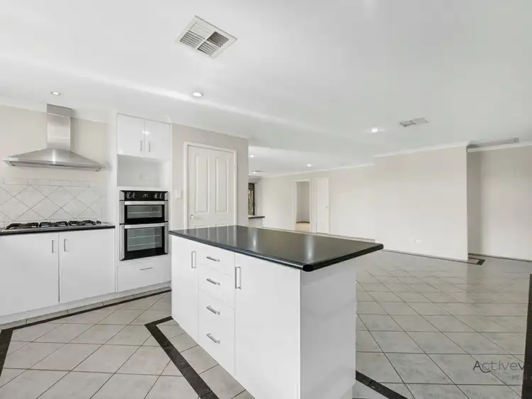 Second view of Homely house listing, 10 Fong Cove, Mount Tarcoola WA 6530