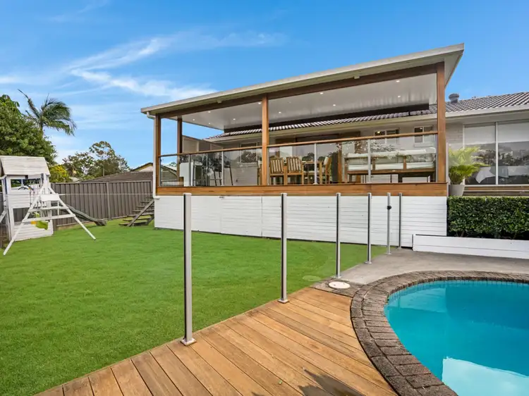 Second view of Homely house listing, 5 Rosella Court, Carrara QLD 4211