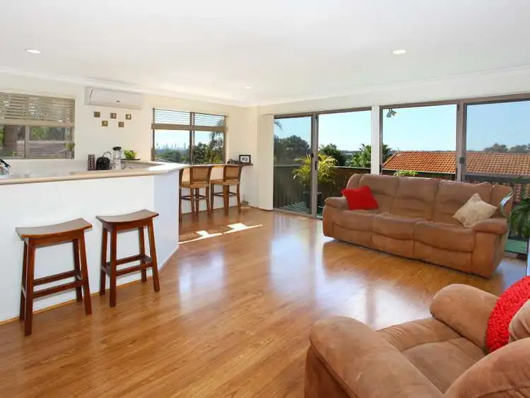 Main view of Homely townhouse listing, 18/4 Sherwood Close, Mudgeeraba QLD 4213