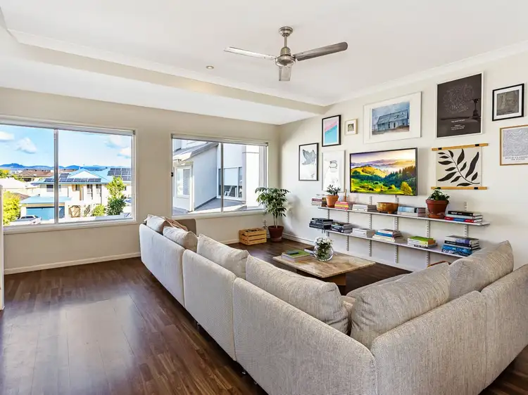 4/8 Alexandrina Drive, Varsity Lakes QLD 4227
