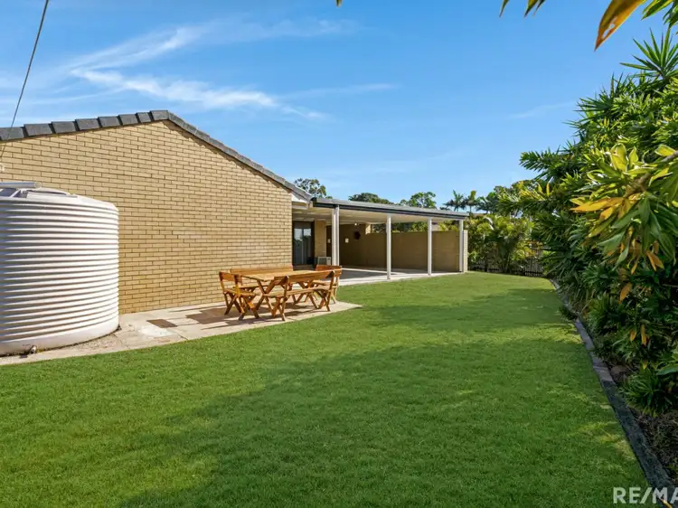 Fourth view of Homely house listing, 2 Sue Court, Highland Park QLD 4211