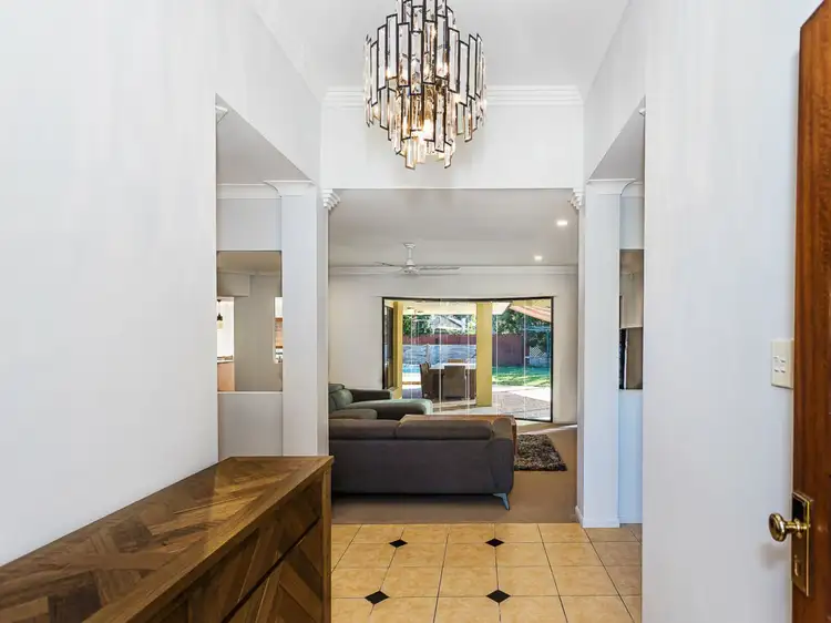 87 Monterey Keys Drive, Helensvale QLD 4212