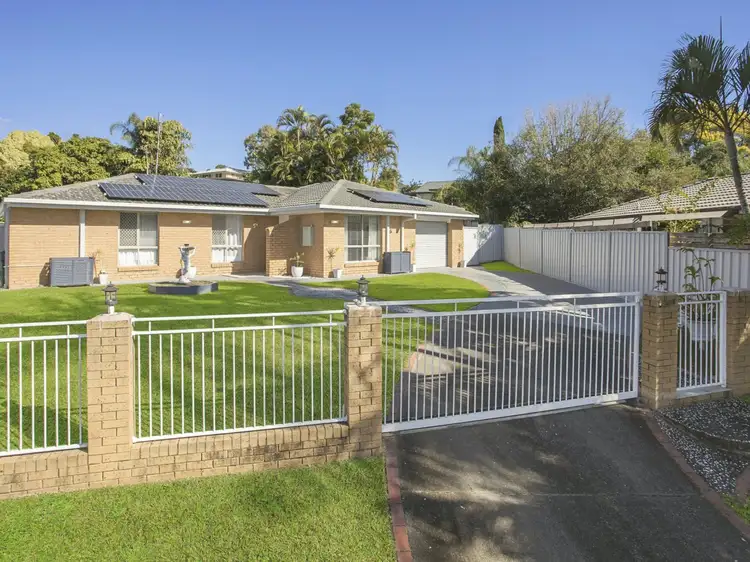 6 Kenley Court, Carrara QLD 4211