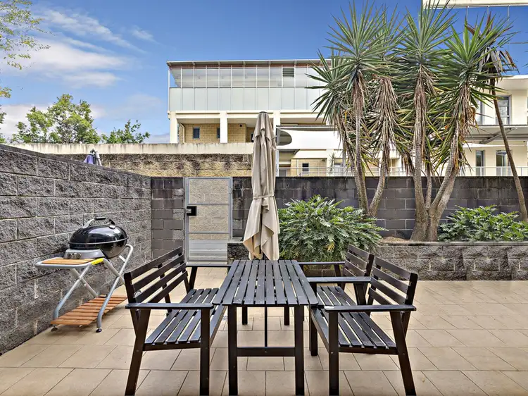 Main view of Homely unit listing, 4/46 Tennyson Road, Mortlake NSW 2137