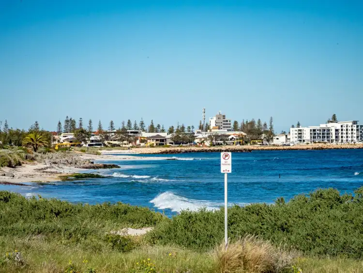 Sixth view of Homely house listing, 10 Kempton Street, Bluff Point WA 6530