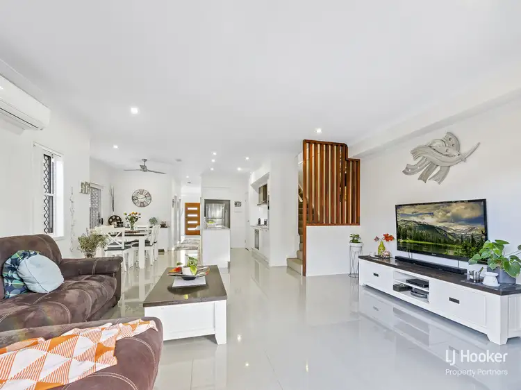 Fifth view of Homely house listing, 27 Diligent Place, Runcorn QLD 4113