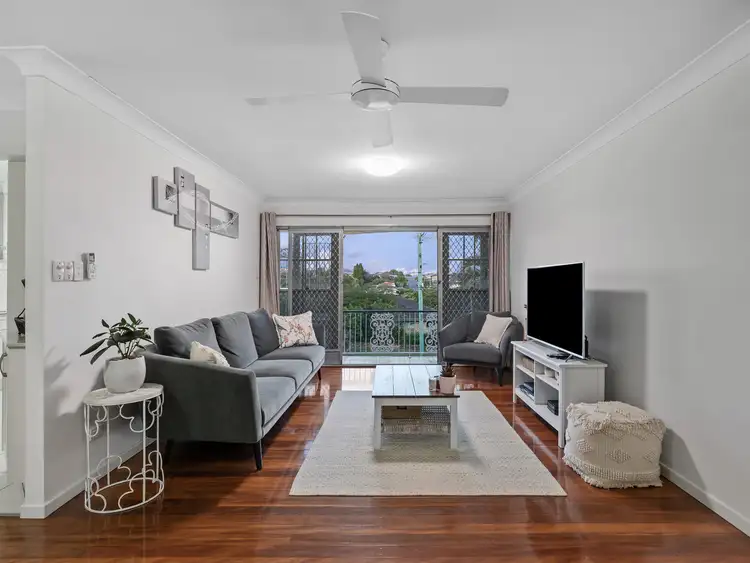 Third view of Homely house listing, 4 Valentia Street, Mansfield QLD 4122