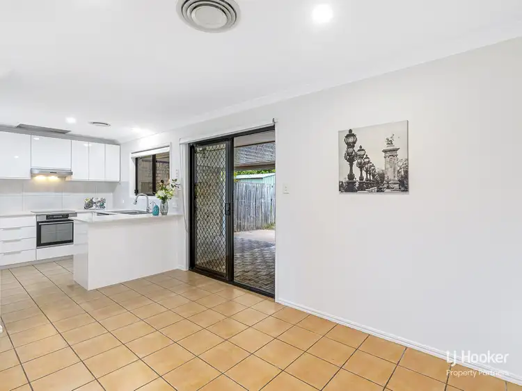 Sixth view of Homely villa listing, 2/8 Honeysuckle Way, Calamvale QLD 4116