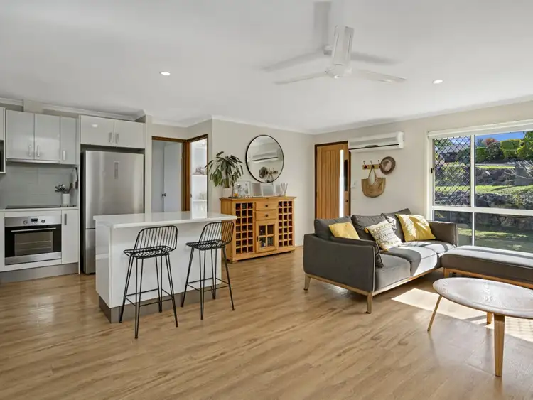 Sixth view of Homely house listing, Unit 10/12-14 Issell Place, Highland Park QLD 4211